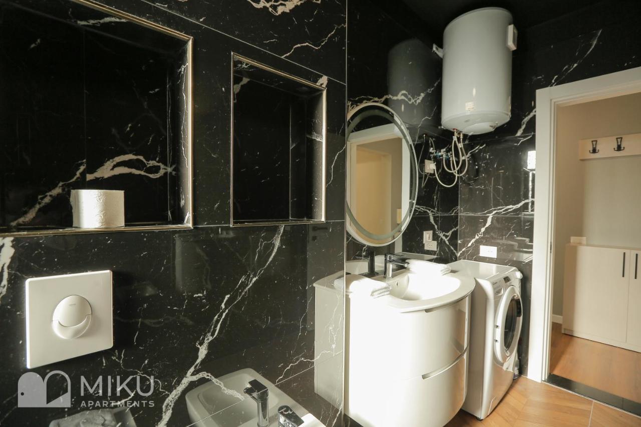 Miku Apartment Tirana Kültér fotó