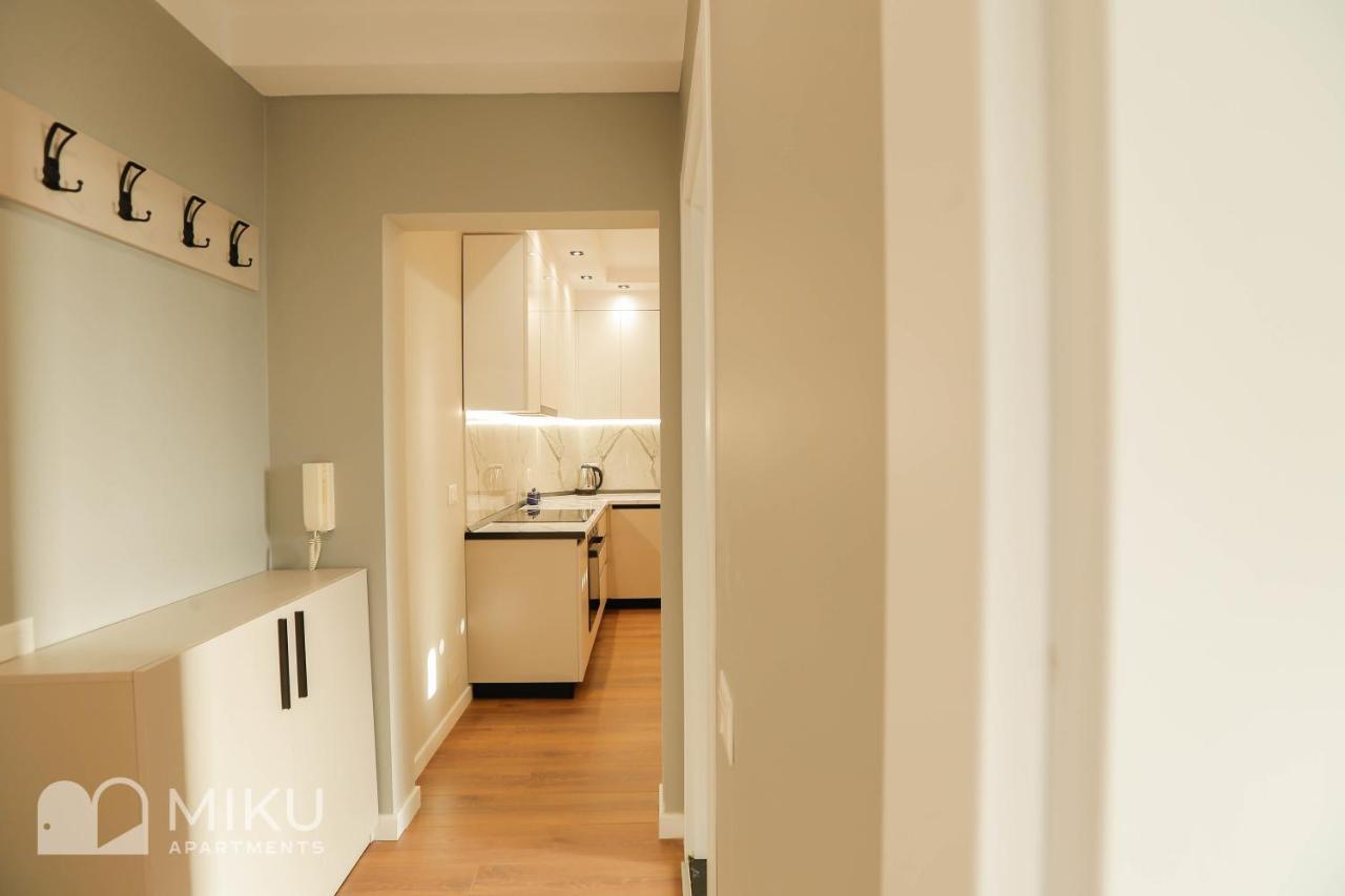 Miku Apartment Tirana Kültér fotó