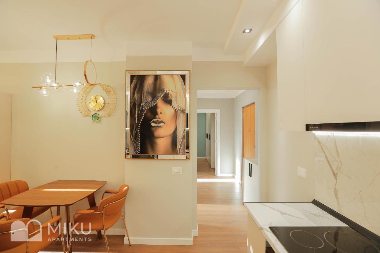 Miku Apartment Tirana Kültér fotó