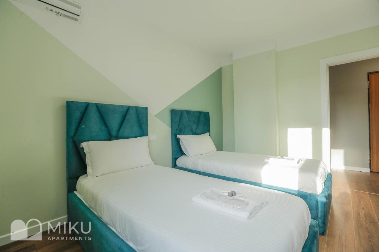 Miku Apartment Tirana Kültér fotó