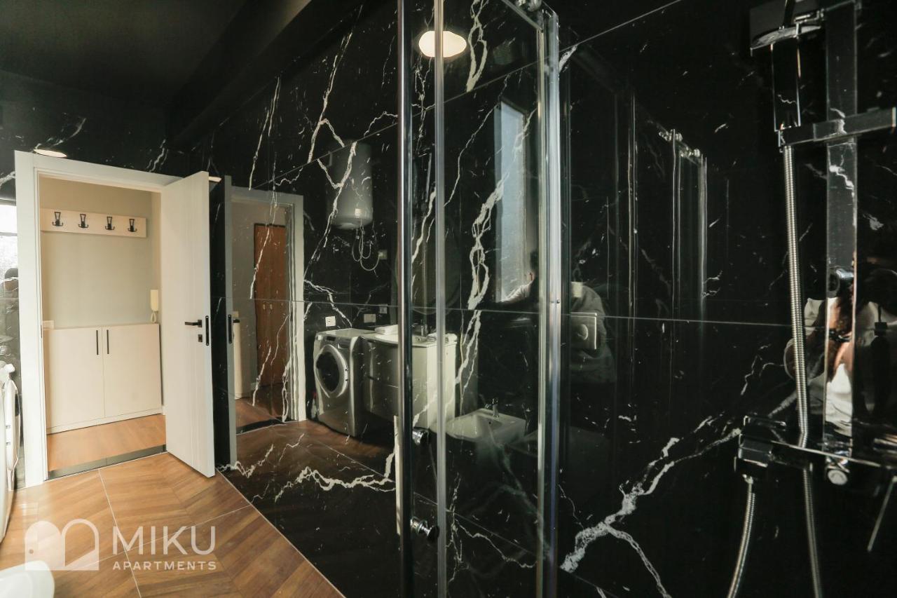 Miku Apartment Tirana Kültér fotó