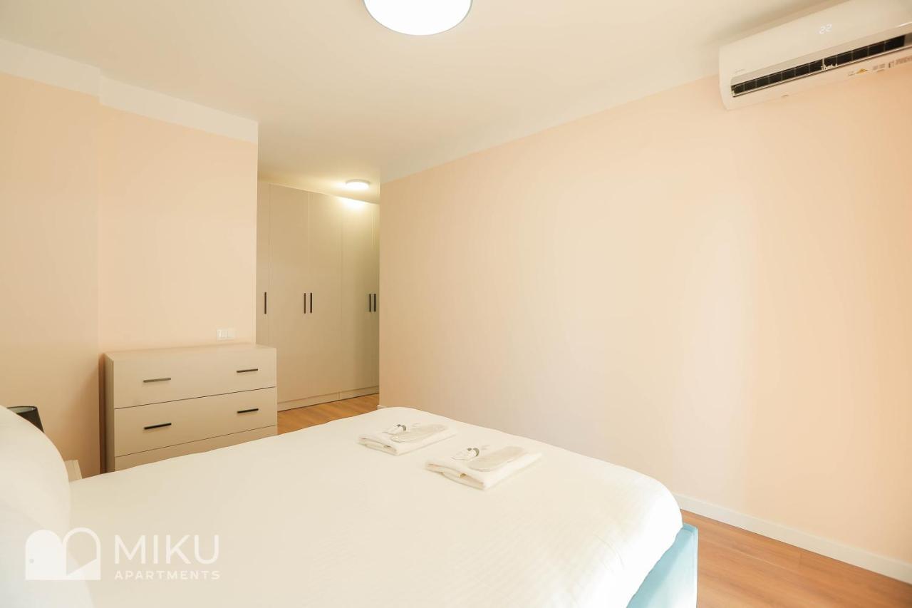Miku Apartment Tirana Kültér fotó