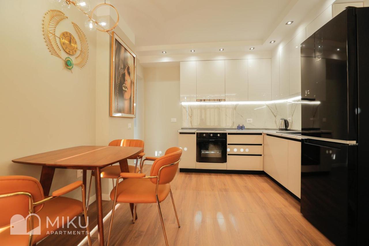 Miku Apartment Tirana Kültér fotó